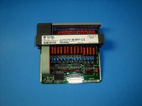 Item image for ALLEN BRADLEY 1746-IA16 in condition USED
