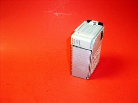 Immagine dell'articolo per ALLEN BRADLEY 1769-OW16 nella condizione USED