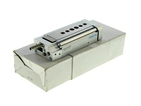 Imagen de artículo para FESTO DGSL-8-30-P1A en condición NEW