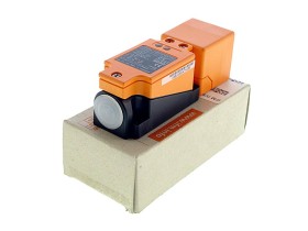 IFM_IV5004