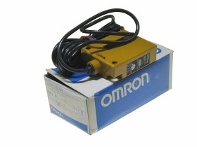 OMRON_E3SGS1B4