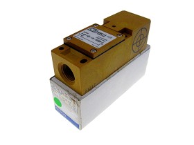 OMRON_TLYS15MC14US