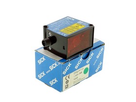 Artikelbild für SICK DT50-P1113 in Zustand NEW
