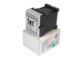 Artikelbild für SIEMENS 3RH1 122-2BB40 in Zustand NEW