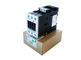 Item image for SIEMENS 3RT1 034-3BB40 in condition NEW