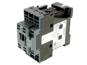 Item image for SIEMENS 3RT2 024-2BB40 in condition USED