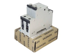 SIEMENS_5SY82107