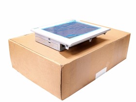 Imagen de artículo para SIEMENS 6AV6 545-0DA10-0AX0 en condición NEW