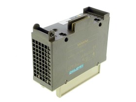 Immagine dell'articolo per SIEMENS 6ES5 451-8MR12 nella condizione USED