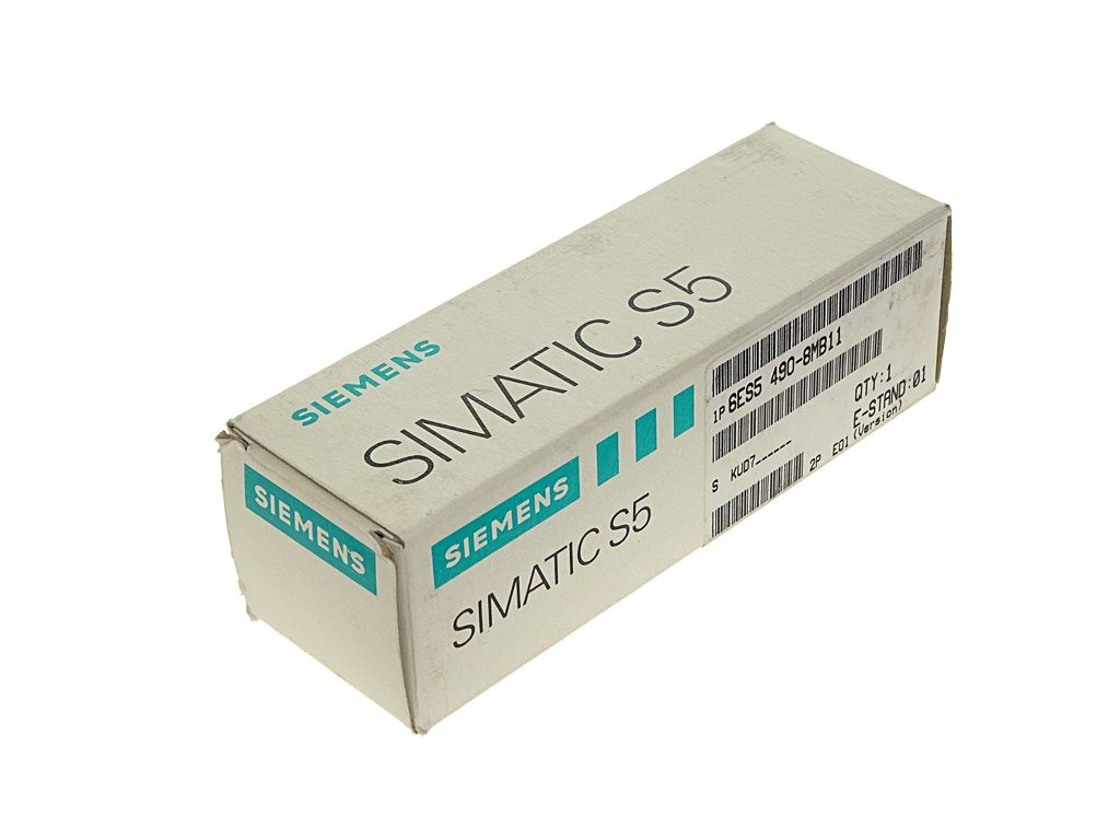 6ES5490-8MB11 Siemens, Złącza i wtyczki