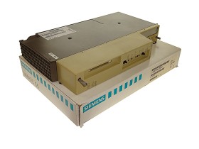 Immagine dell'articolo per SIEMENS 6ES5 945-7UA23 nella condizione NEW