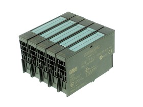 Image de l'article pour SIEMENS 6ES7 132-4BB01-0AA0 en état USED