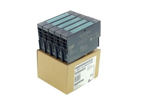 Artikelbild für SIEMENS 6ES7 132-4HB10-0AB0 in Zustand NEW