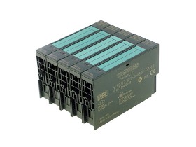 Artikelbild für SIEMENS 6ES7 132-4HB10-0AB0 in Zustand USED