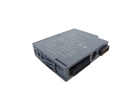 Image de l'article pour SIEMENS 6ES7 132-6BD20-0BA0 en état USED