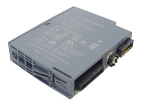 Image de l'article pour SIEMENS 6ES7 134-6JD00-0CA1 en état USED