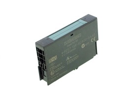 Immagine dell'articolo per SIEMENS 6ES7 138-4CA00-0AA0 nella condizione USED