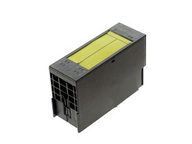 Imagen de artículo para SIEMENS 6ES7 138-4FA04-0AB0 en condición USED