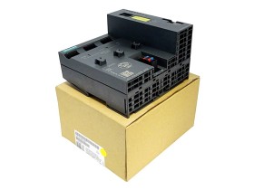 Image de l'article pour SIEMENS 6ES7 151-8FB01-0AB0 en état RFUR