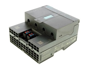 Image de l'article pour SIEMENS 6ES7 158-3AD01-0XA0 en état USED