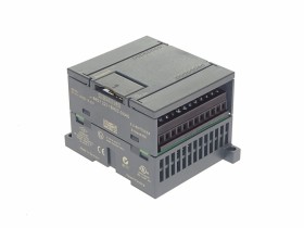 Imagen de artículo para SIEMENS 6ES7 221-1BH22-0XA0 en condición USED