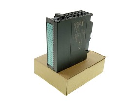 Immagine dell'articolo per SIEMENS 6ES7 322-1BH01-0AA0 nella condizione RFUR