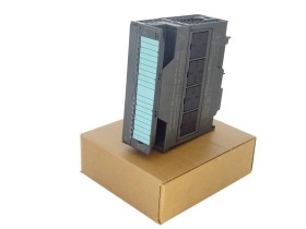 Imagen de artículo para SIEMENS 6ES7 331-7HF01-0AB0 en condición RFUR