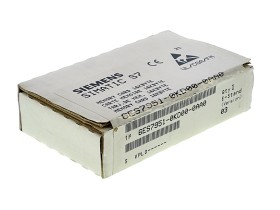 Immagine dell'articolo per SIEMENS 6ES7 951-0KD00-0AA0 nella condizione FS