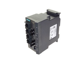 Item image for SIEMENS 6GK5 106-1BB00-2AA3 in condition USED