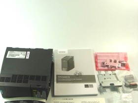 Image de l'article pour SIEMENS 6SL3 210-1KE11-8UF2 en état NEW